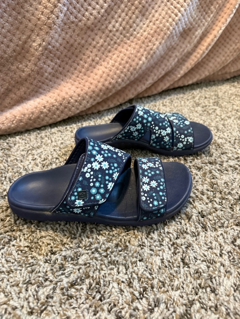 Spenco Navy Floral Slide Sandals - Picture 3 of 4